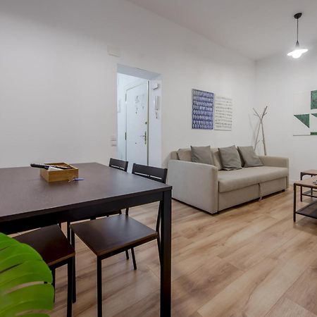 C-Cabeza Cool Apt Para 7 Al Lado De Tirso De Molina E1 Madrid Exterior photo